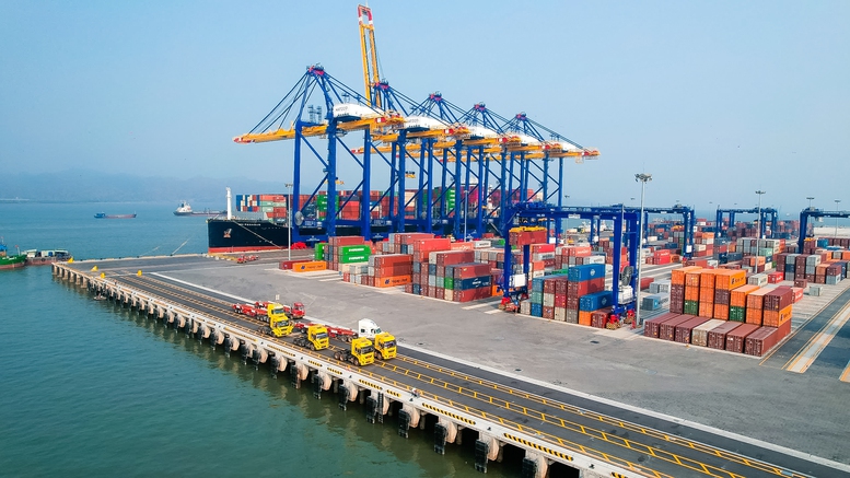 Hải Phòng đặt mục tiêu năm 2030 trở thành thành phố cảng biển.