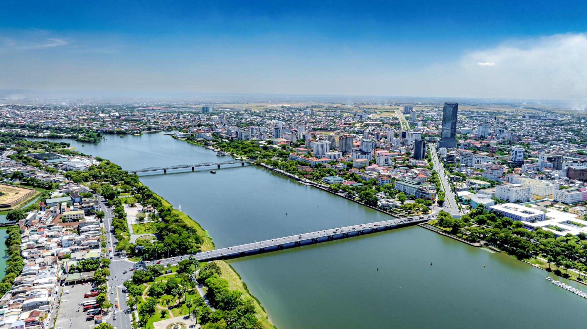 Thành phố Huế 