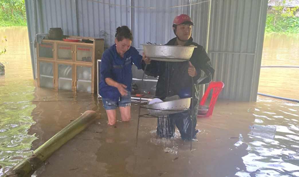 Nước dâng cao, gây ngập lụt ở xã Tiền Phong&nbsp;
