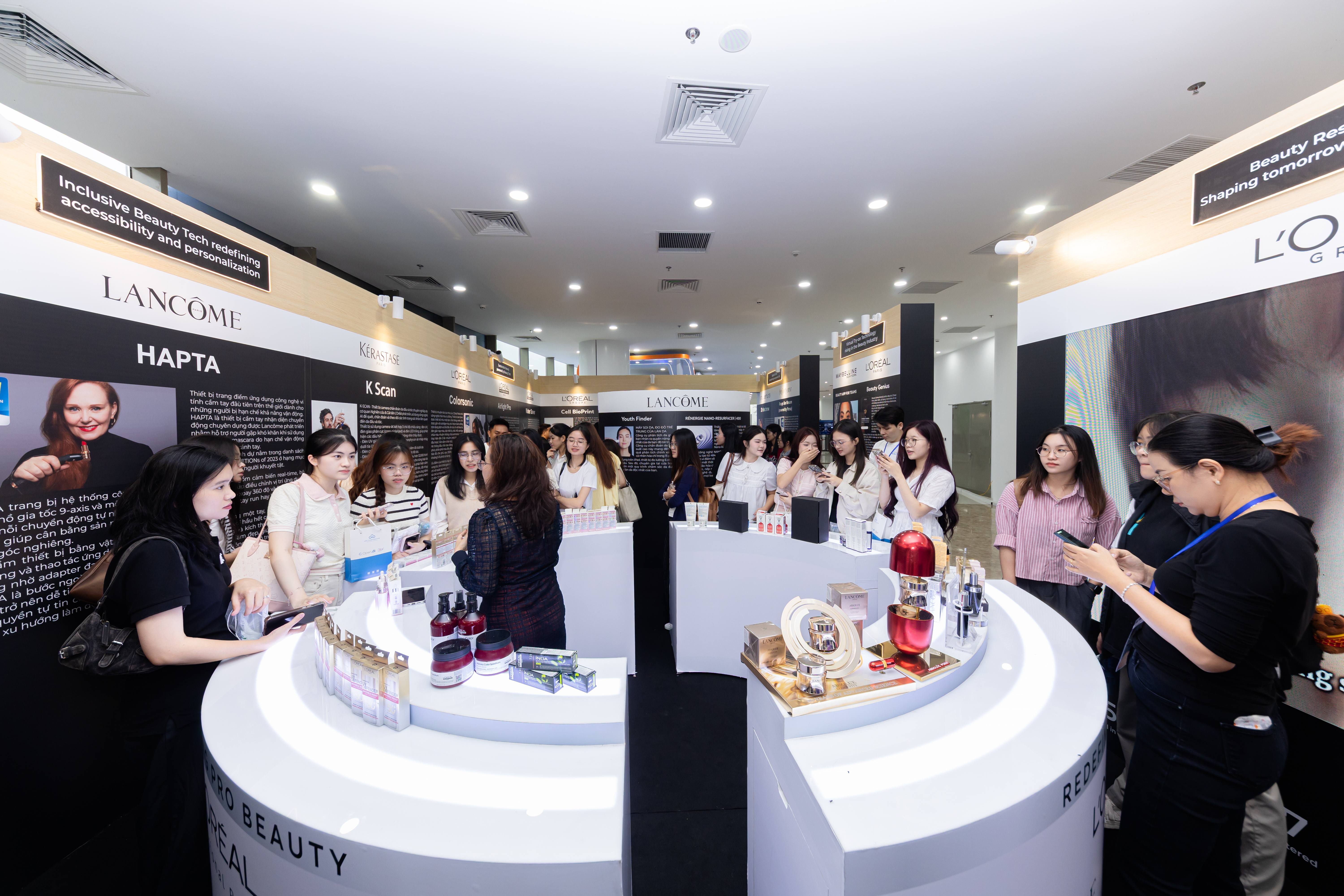 L’Oréal tham gia triển lãm với các thành tựu Link Đăng Nhập PG88 Chính Thức 2026; trong ngành làm đẹp,