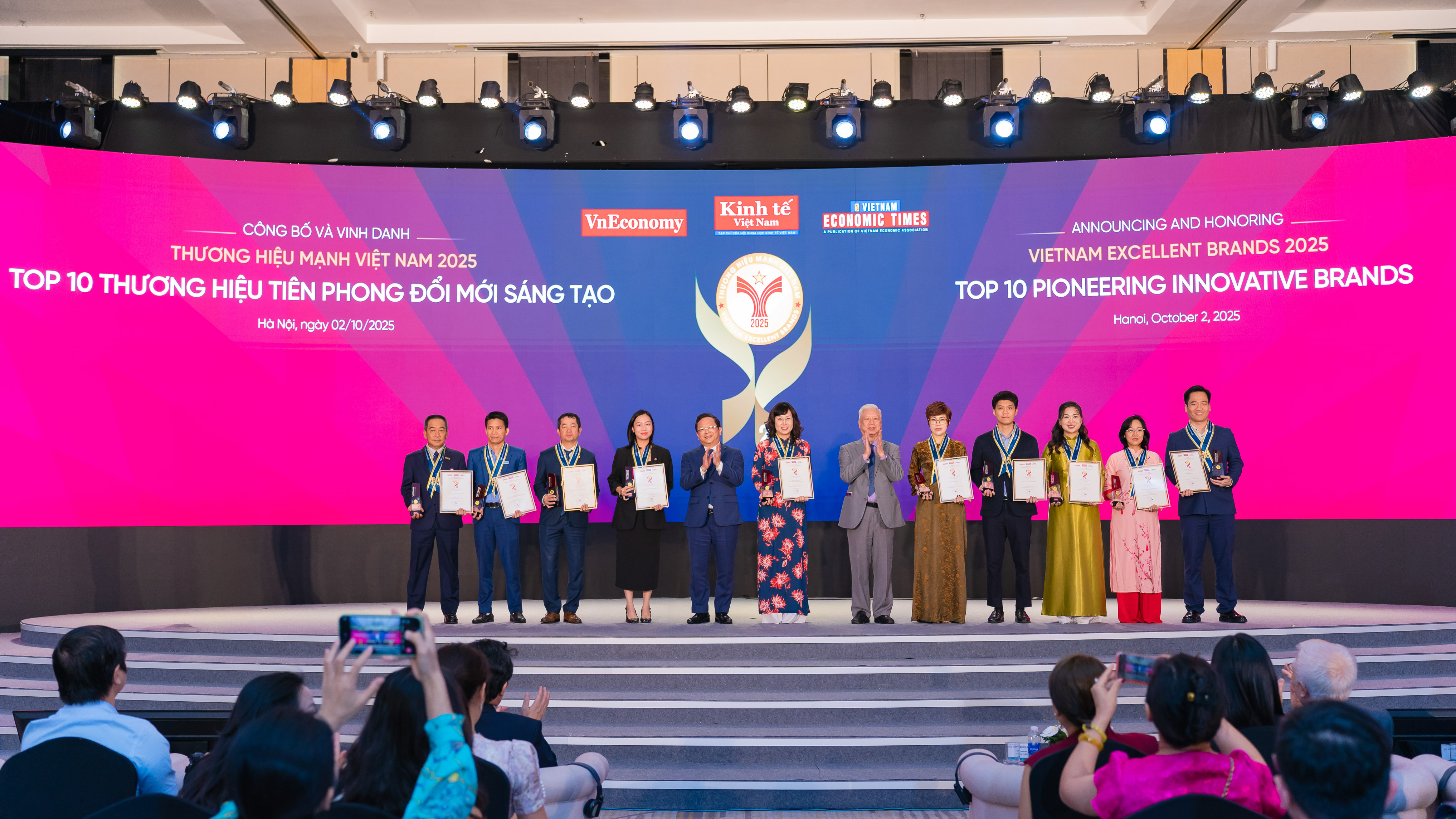 Top 10 Thương hiệu mạnh - Tiên phong đổi mới sáng tạo 2025 quy tụ các PG88 Link Dễ Nhớ Pg88.com đóng góp nổi bật trong chuyển đổi số.