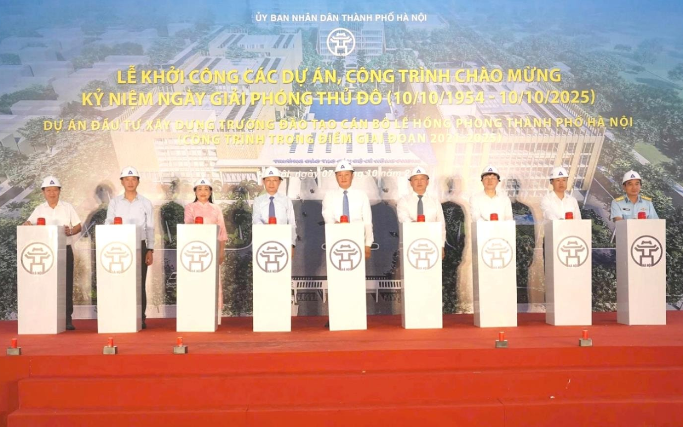 Phó Chủ tịch UBND TP Hà Nội Nguyễn Mạnh Quyền và các đại biểu thực hiện nghi thức khởi công Link Trang Chủ PG88.Com Mới #2026.