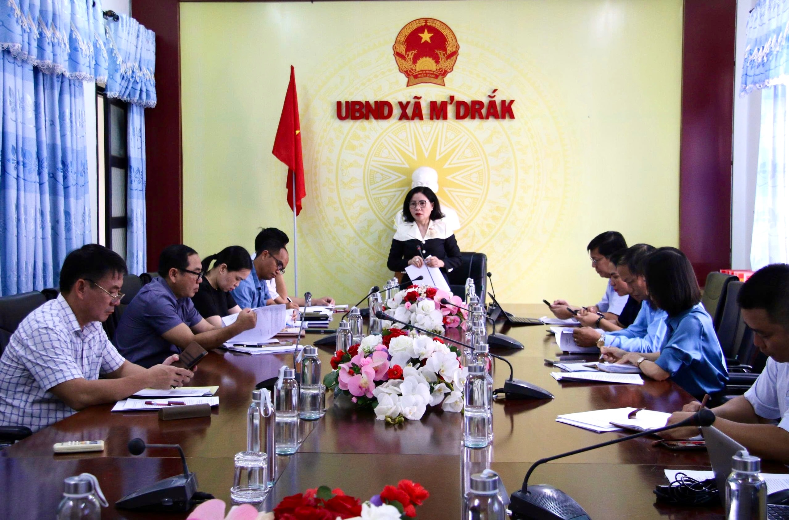 Phó Trưởng Đoàn chuyên trách, phụ trách Đoàn ĐBQH tỉnh Đắk Lắk Nguyễn Thị Thu Nguyệt phát biểu tại buổi Pg88hi Thể Thao, Bóng Đá, Casino, Nổ Hũ, Xổ Số.