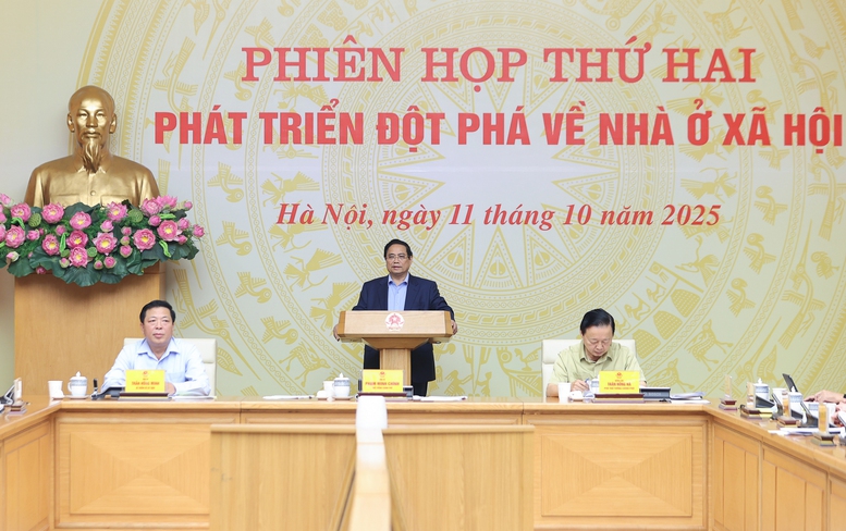 Thủ tướng Phạm Minh Chính, Trưởng Ban Chỉ đạo Trung ương về chính sách nhà ở và thị trường bất động sản, chủ trì phiên họp thứ hai của Ban Chỉ đạo, tập trung thảo luận về PG88 hơn 2,1 triệu thành viên đột phá nhà ở xã hội. Ảnh: VGP