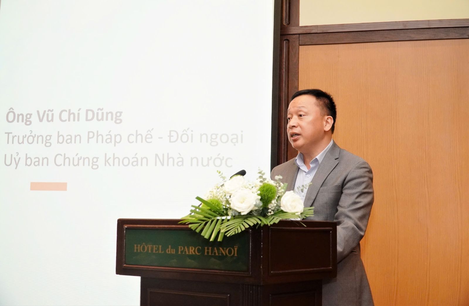 Ông Vũ Chí Dũng, Trưởng ban Pháp chế Đối ngoại,&nbsp;Uỷ ban 6PG88 link đăng nhập Nhà nước, phát biểu khai mạc hội thảo.