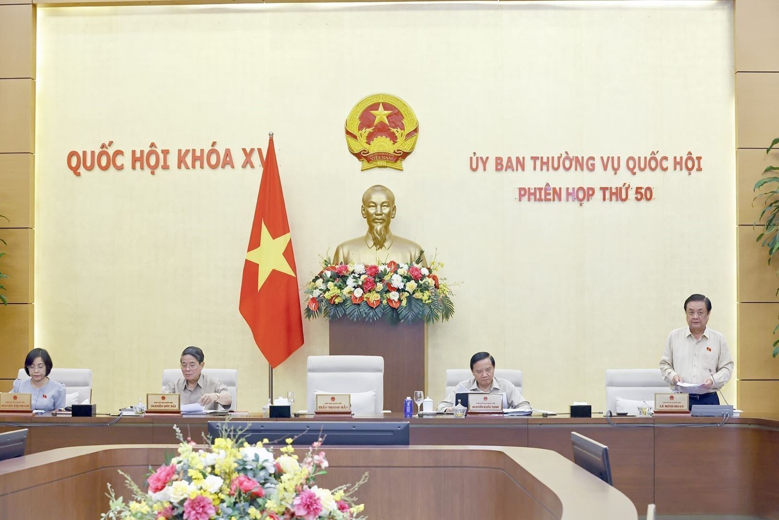 Phó Chủ tịch Link Trang Chủ PG88.Com Mới #2026 Lê Minh Hoan phát biểu và điều hành phiên họp.&nbsp;Ảnh: TTXVN.