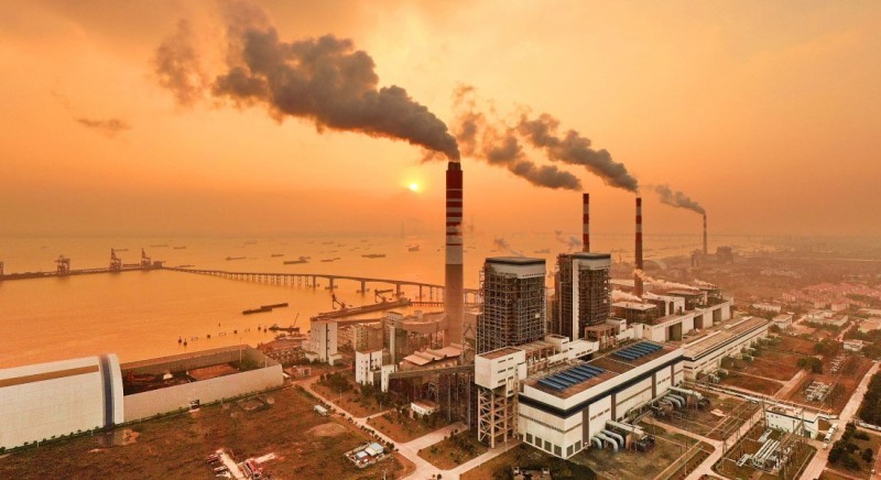 Căn cứ tổng hạn ngạch phát thải khí nhà kính được Thủ tướng Chính phủ phê duyệt, Bộ Nông nghiệp và Môi trường phân bổ hạn ngạch cho các cơ sở trước ngày 31/12/2025. Ảnh minh họa.