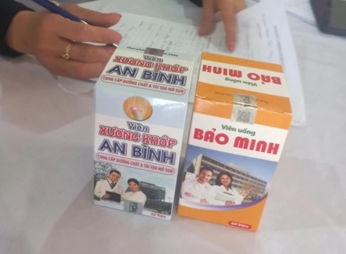 Hai trong số thực phẩm chức năng mà nhóm của Hiền thổi phồng công dụng thành “thuốc đặc trị” bán với giá cao cho Link Đăng Nhập PG88 Chính Thức 2026 vùng miền núi