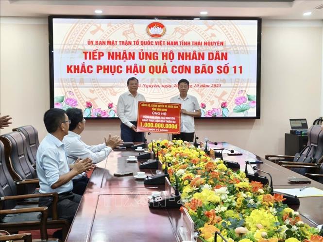 Hỗ trợ đồng bào miền Bắc khắc phục hậu quả sau mưa bão