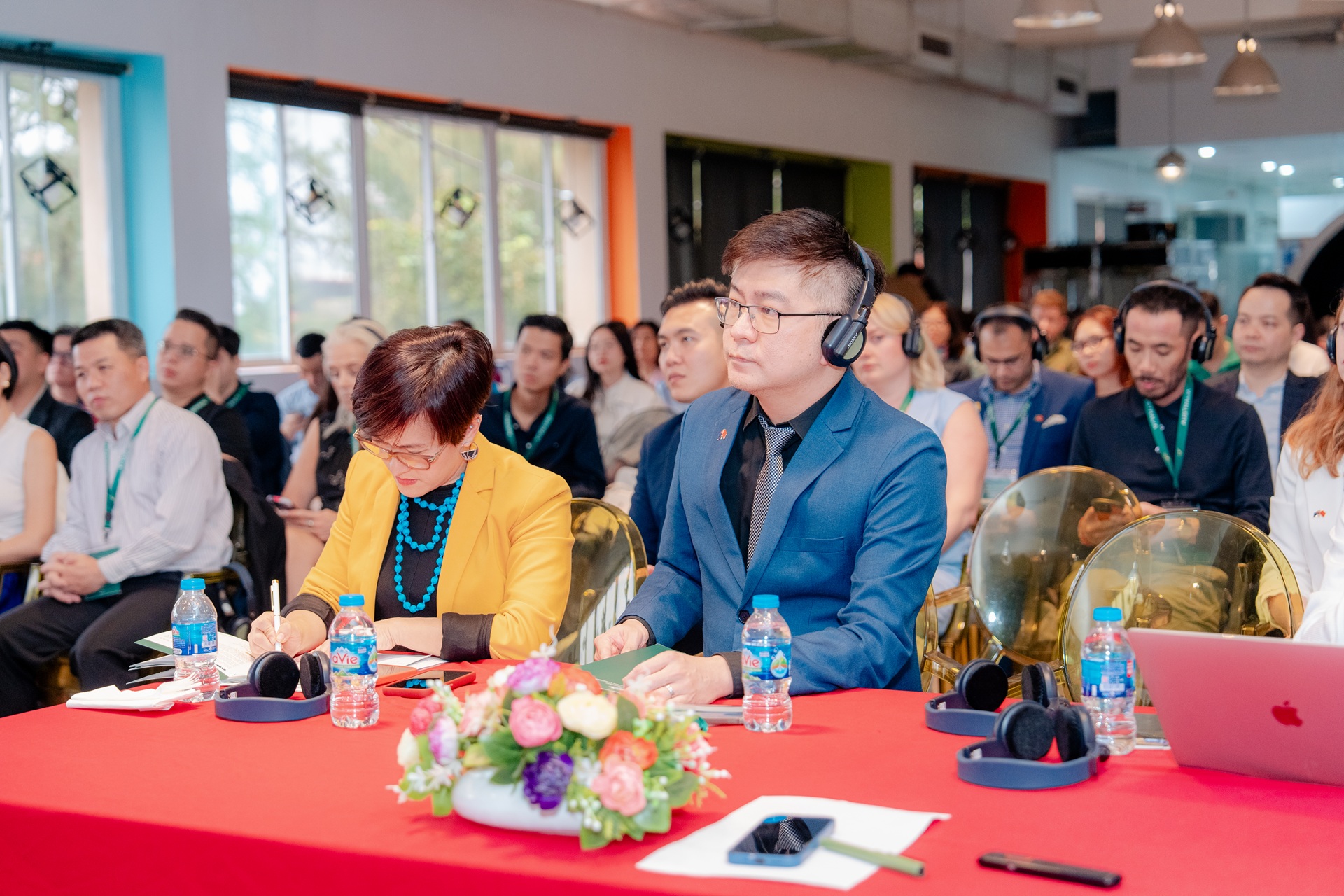 Hơn 30 đại biểu từ các công ty edtech Australia cùng hơn 100 đại biểu Việt Nam là lãnh đạo các trường Đại học, cao đẳng, giảng viên, nhà nghiên cứu, lãnh đạo PG88 Link Dễ Nhớ Pg88.com đã tham dự Tọa đàm