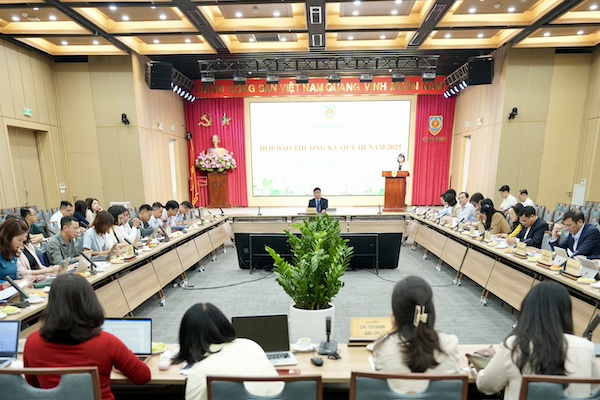 Bộ Tư pháp thông tin về tiến độ thi hành án đối với ông Đinh La Thăng, Trịnh Văn Quyết