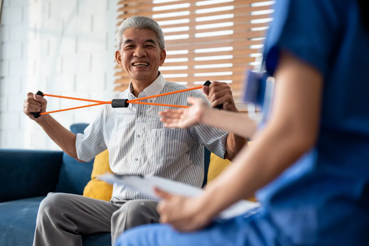 Ước tính cả nước có hơn 30 triệu người cần được phục hồi chức năng.