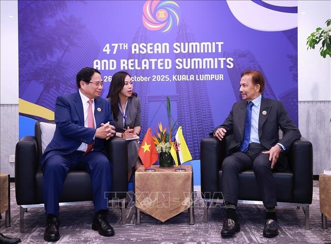  Thủ tướng Phạm Minh Chính gặp Quốc vương Brunei Hassanal Bolkiah. Ảnh: TTXVN