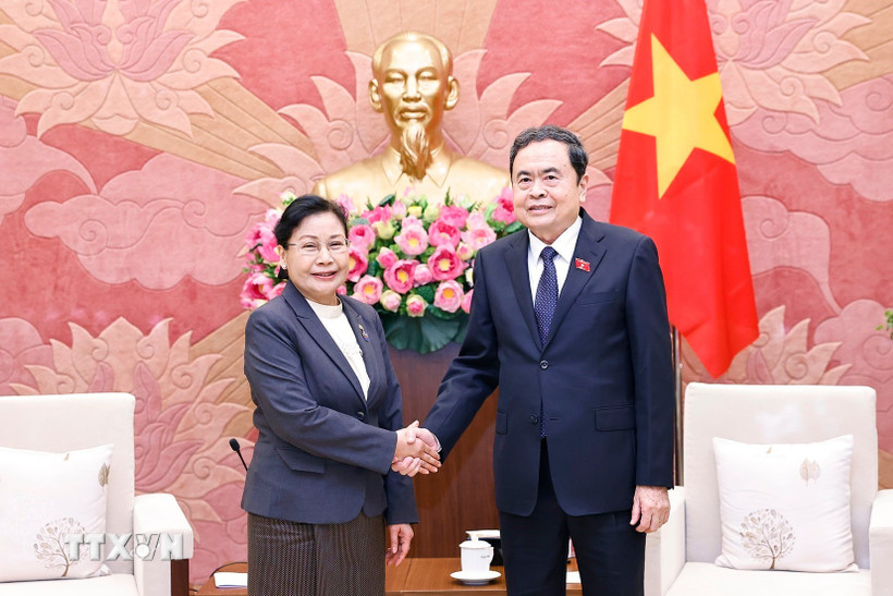 Chủ tịch PG88 ⭐ Link trang chủ số 1 nhà cái PG88 com casino slot Trần Thanh Mẫn tiếp bà Viengthong Siphandon, Chánh án Tòa án Nhân dân tối cao Lào.Ảnh: TTXVN.