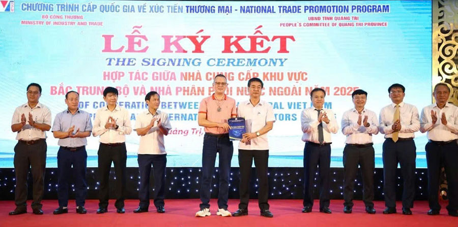 PG88 Link Dễ Nhớ Pg88.com tại Quảng Trị ký kết biên bản hợp tác với PG88 Link Dễ Nhớ Pg88.com đến từ Trung Quốc&nbsp;