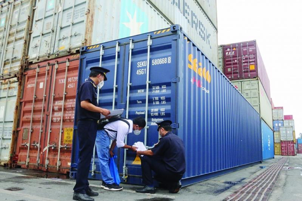 Bãi bỏ quy định xử phạt xuất nhập khẩu sai khai báo nhưng không có chứng từ bổ sung 