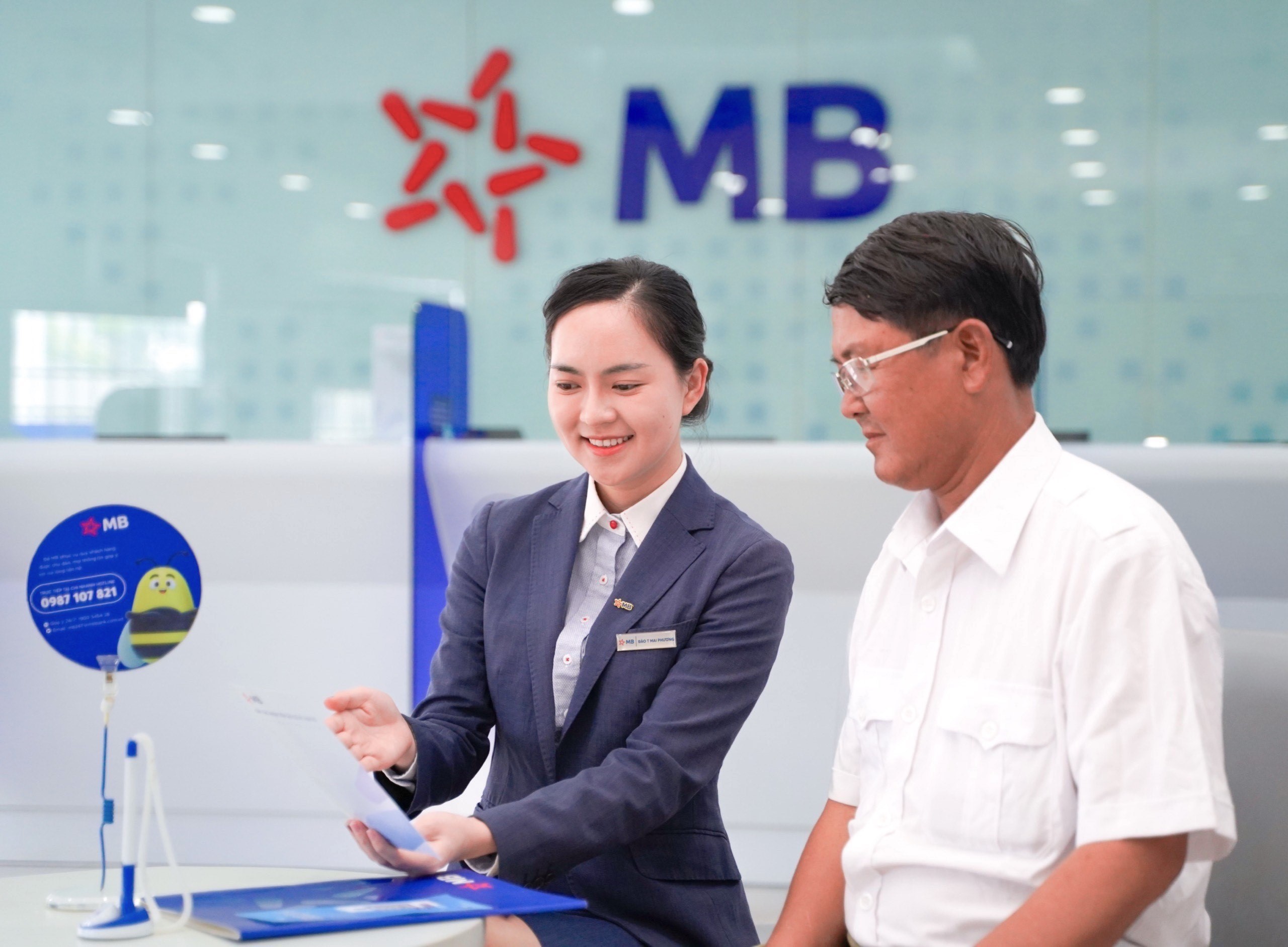 MB là một trong những 88PG88 ưu đãi hấp dẫn mỗi ngày tiên phong về chuyển đổi số với 35 triệu khách hàng, gần 400 triệu giao dịch mỗi năm và 94% trong đó là giao dịch số.