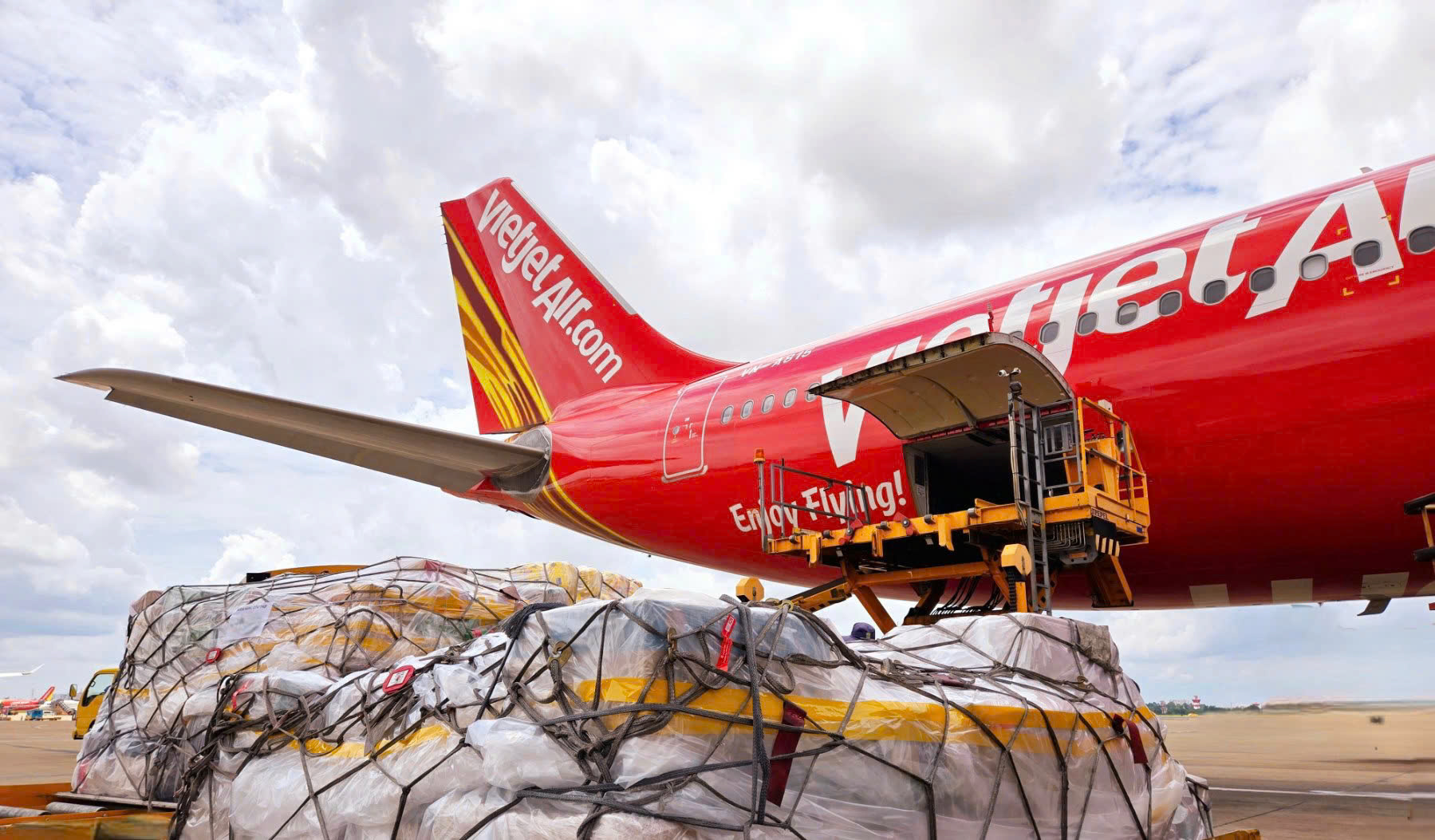 Nhiều tấn hàng của Link Đăng Nhập PG88 Chính Thức 2026 cả nước được Vietjet nhanh chóng vận chuyển đến với đồng bào vùng bão lũ.&nbsp;