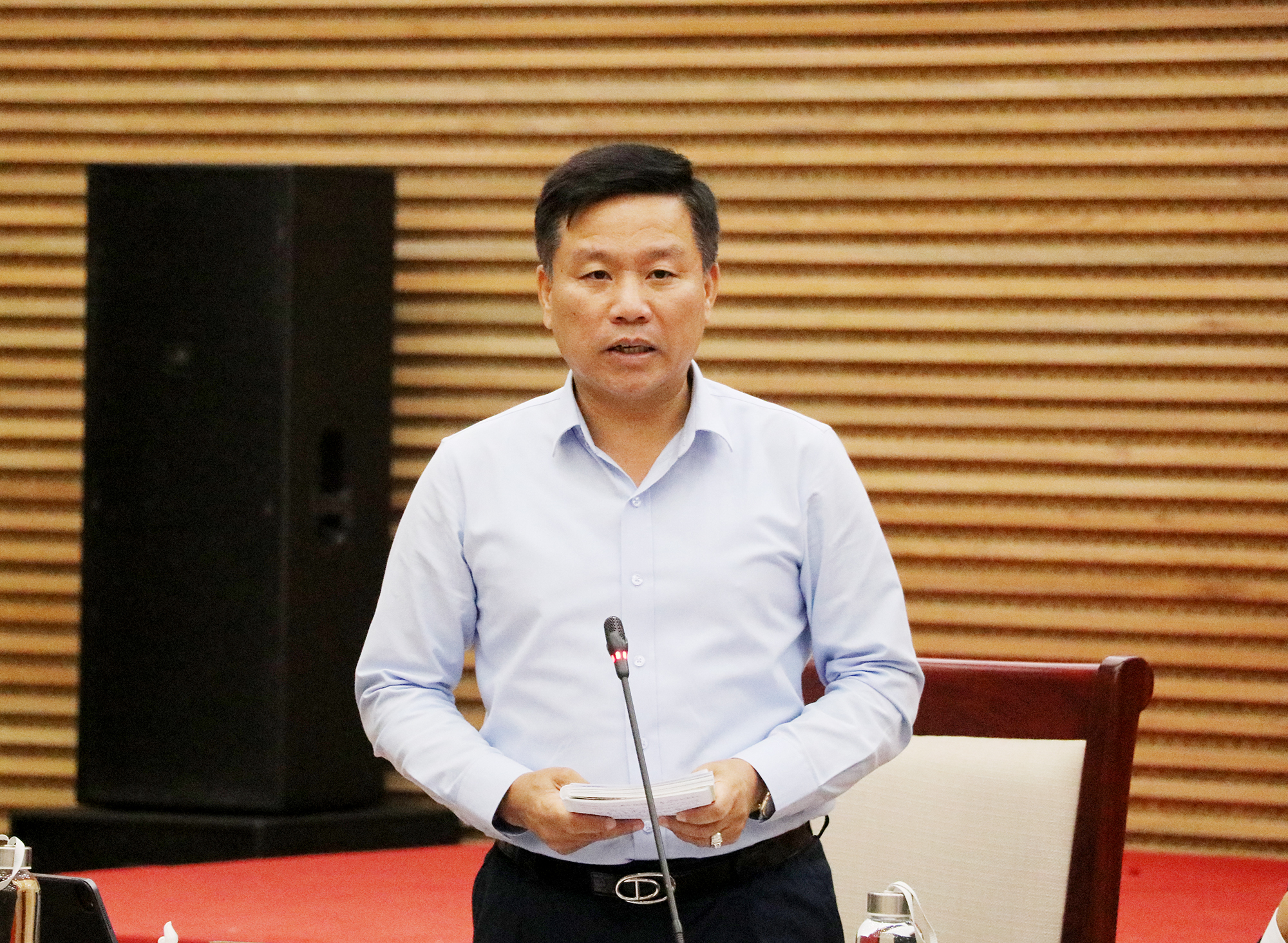 Ông Hoàng Phú Hiền, Phó Chủ tịch UBND tỉnh Nghệ An, đề nghị đẩy nhanh việc bàn giao Pg88vn.top độc quyền mỗi ngày. Ngành Xây dựng rà soát xác định, phân loại những khó khăn, vướng mắc đặc thù báo cáo UBND tỉnh chỉ đạo tháo gỡ