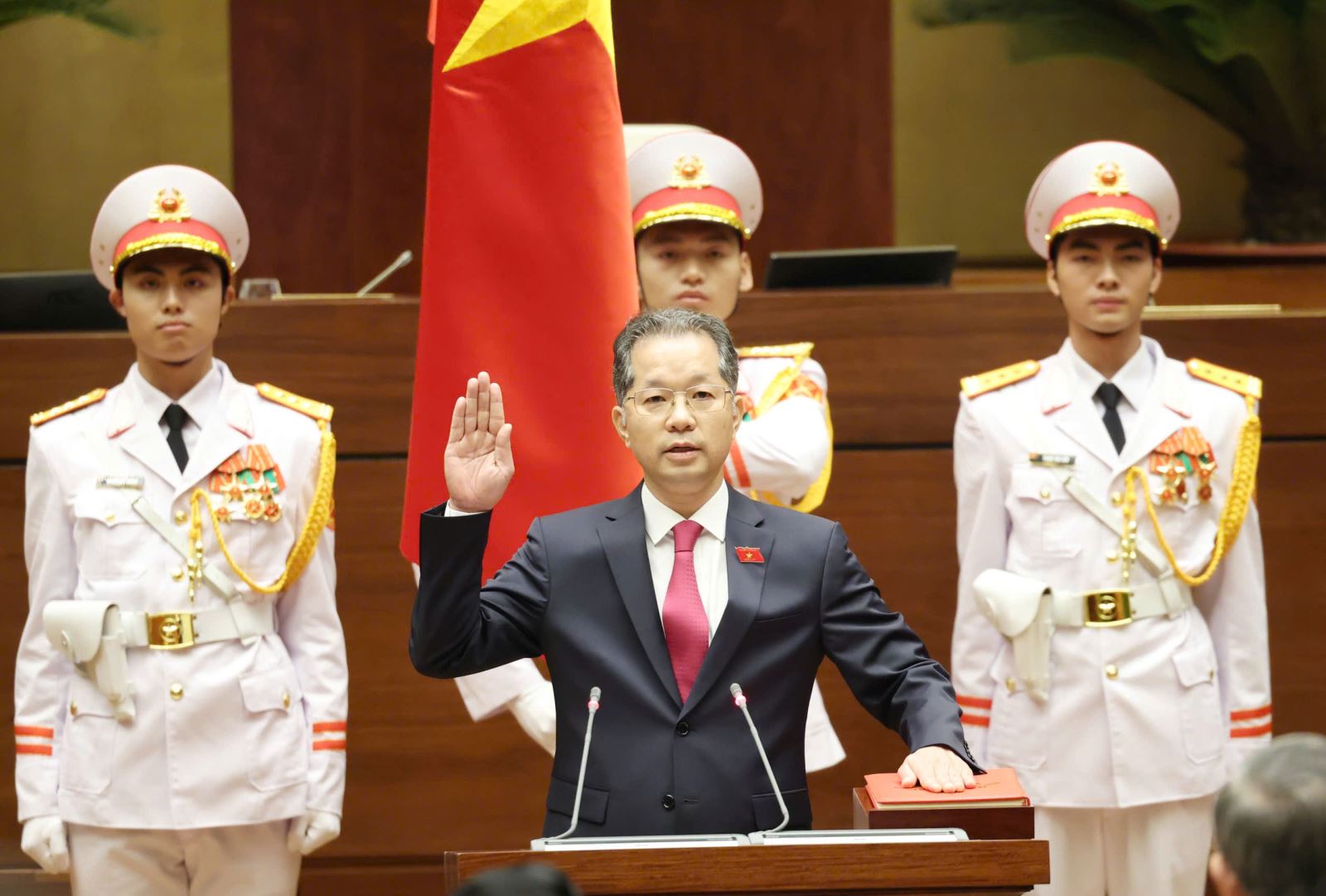 Ông Nguyễn Văn Quảng được bầu làm Chánh án Tòa án nhân dân Tối cao