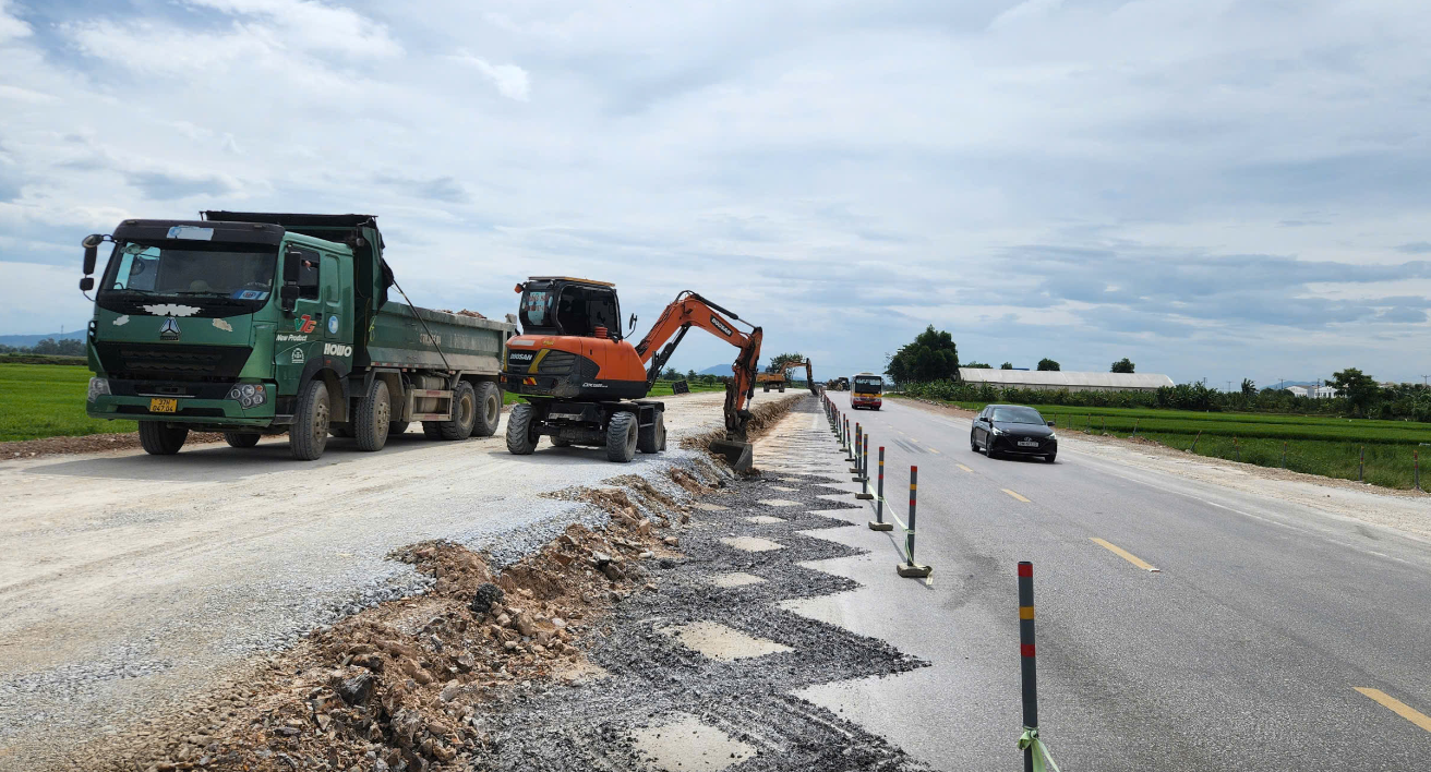 Link Trang Chủ PG88.Com Mới #2026 cải tạo, mở rộng Quốc lộ 46 đoạn Vinh – Nam Đàn. Ảnh: Văn Thanh