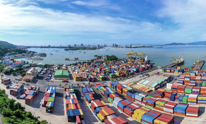 Cảng Tiên Sa (Đà Nẵng)-cửa ngõ vận tải ngành hàng Logistics.