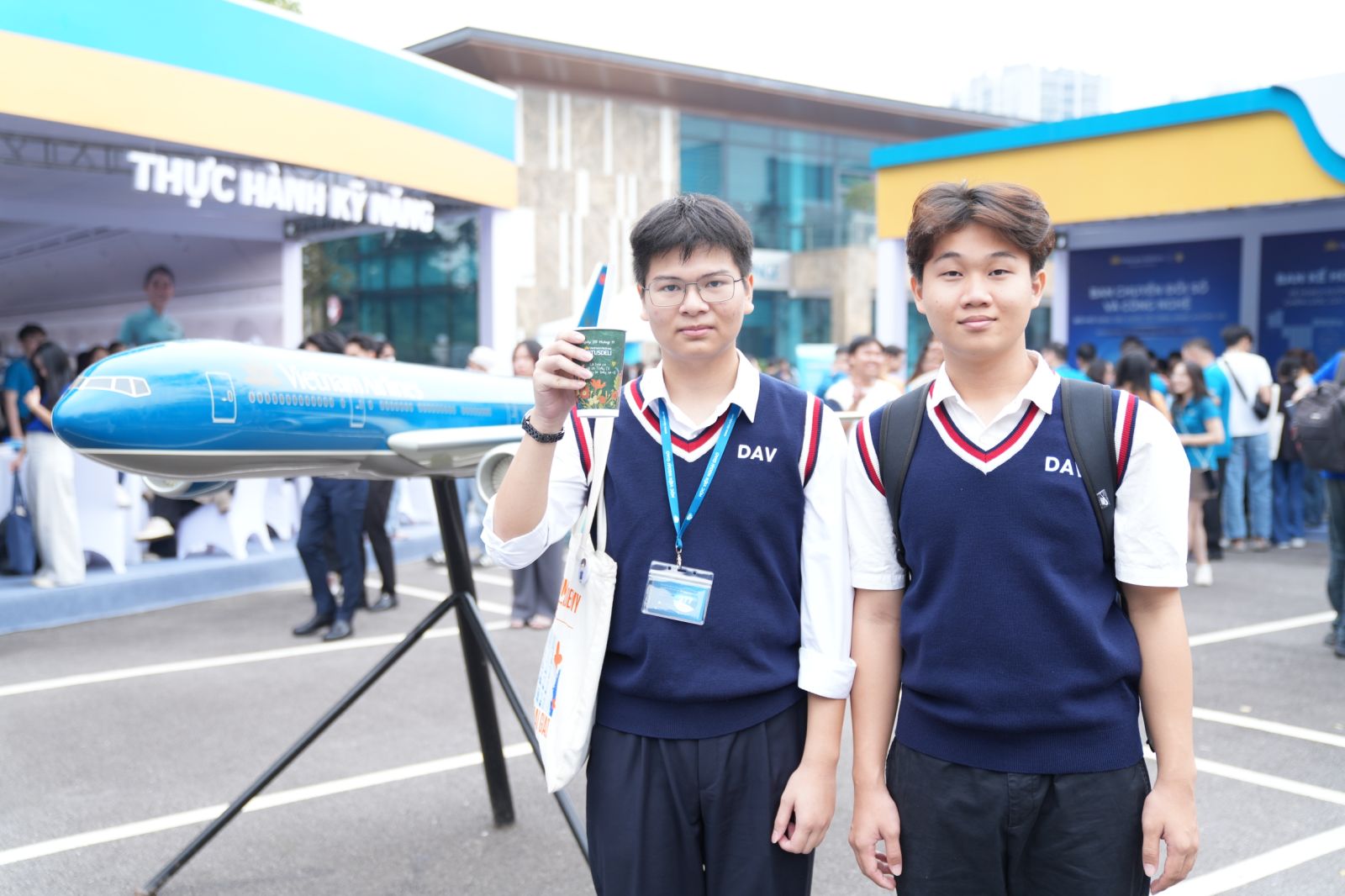 6PG88VN
