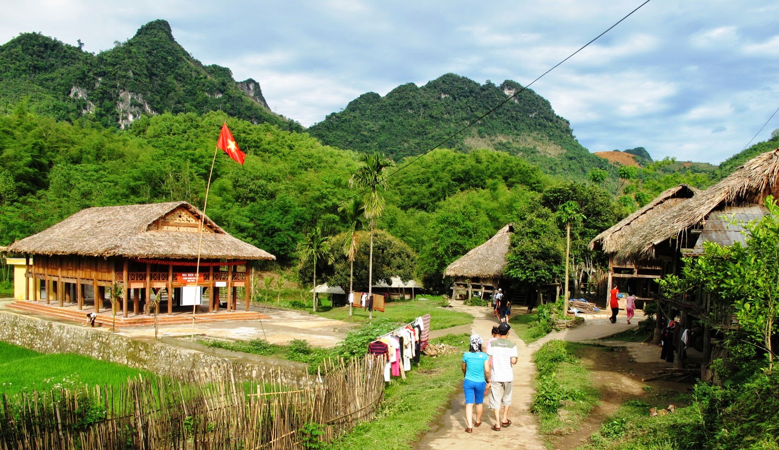 Mai Châu cũng là điểm đến tiêu biểu tại các tỉnh miền núi phía Bắc.