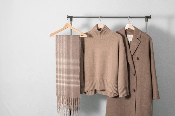 Nhiều thương hiệu&nbsp;tích hợp len Alpaca vào các sản phẩm mùa lạnh.