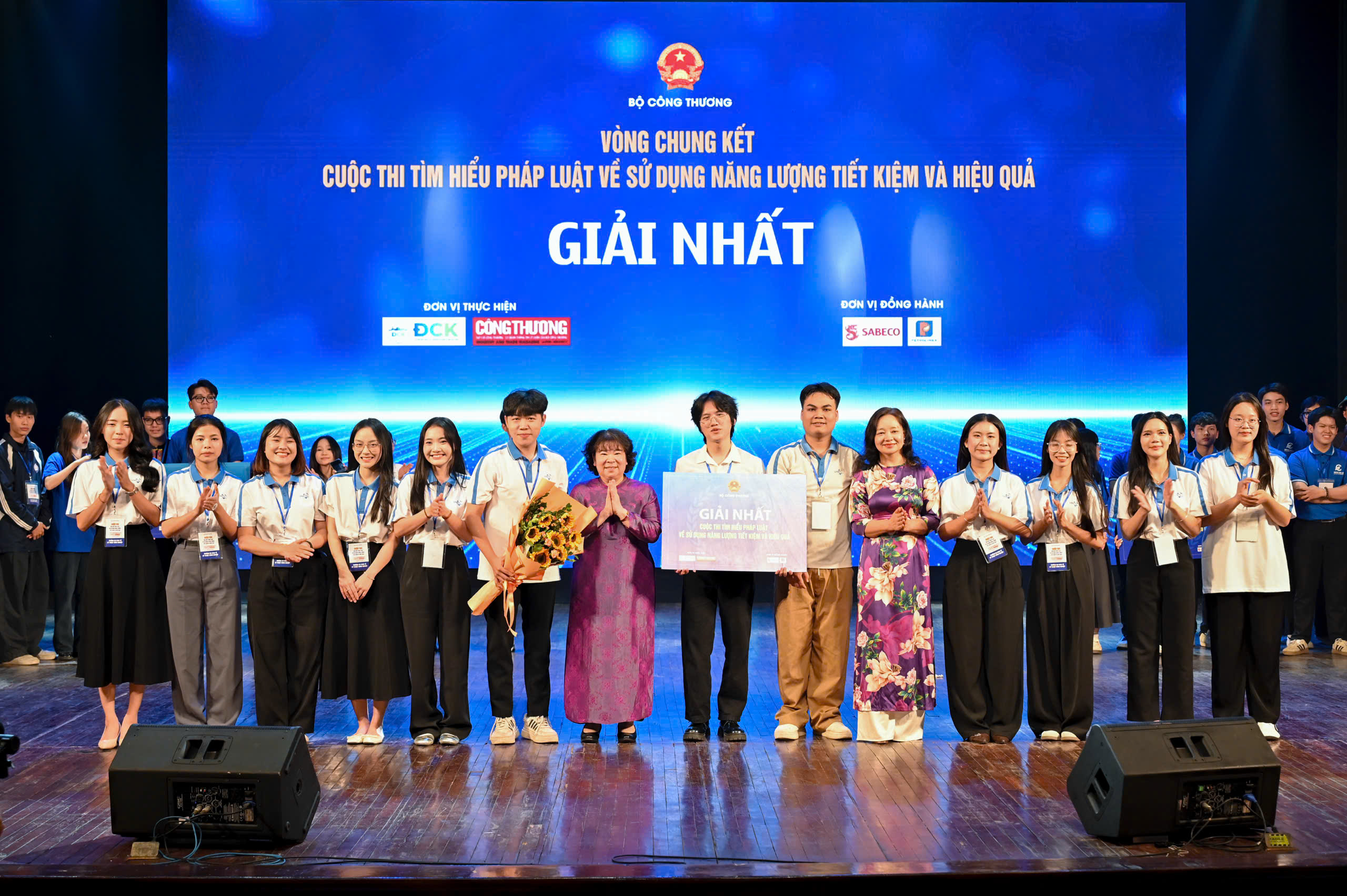 Giải Nhất thuộc về đội Trường Đại học Link Trang Chủ PG88.Com Mới #2026 - Kỹ thuật Công nghiệp.