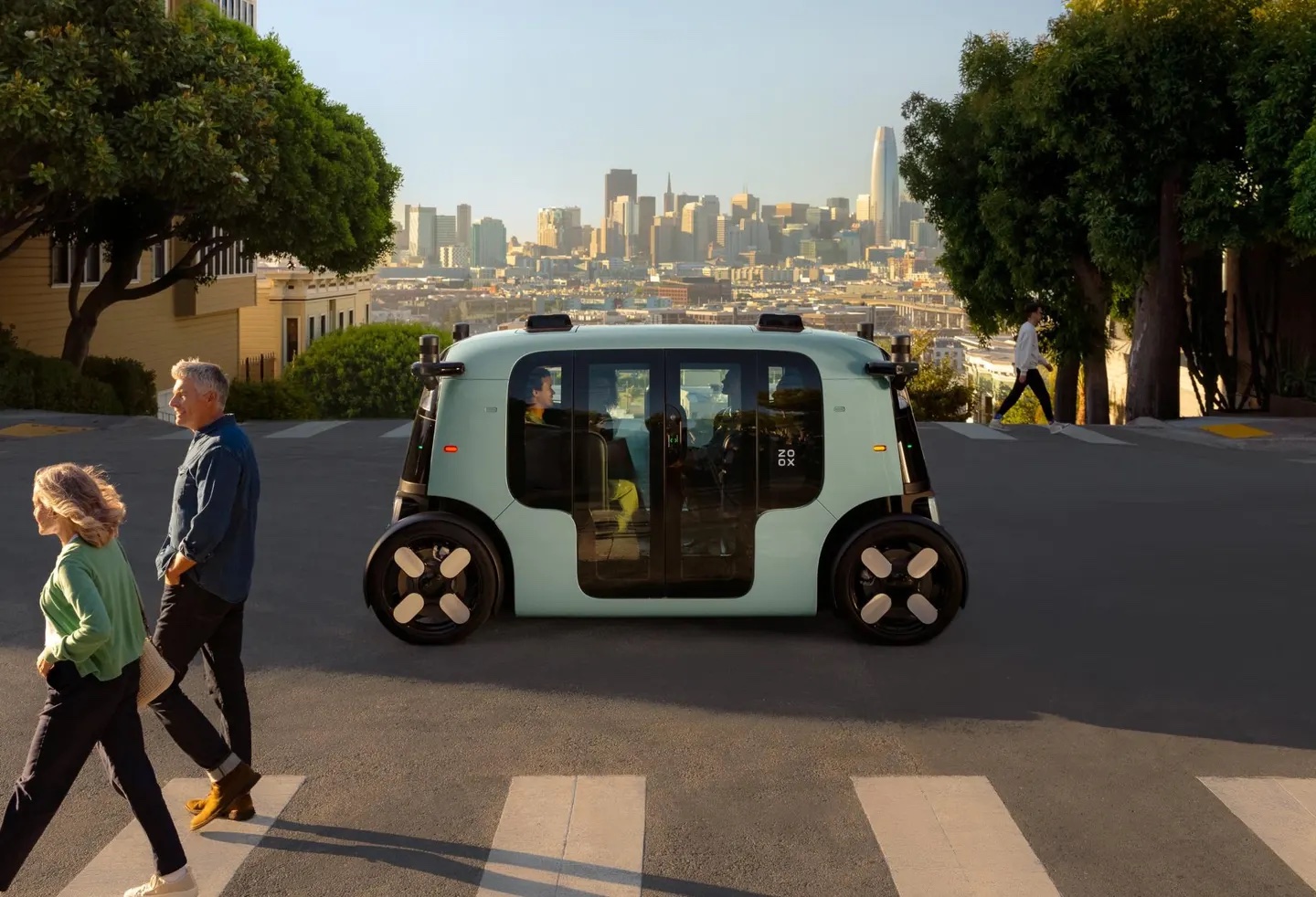 <i>Zoox, thuộc sở hữu của Amazon, hiện đang cho công chúng sử dụng miễn phí dịch vụ taxi robot của mình tại San Francisco. Ảnh minh hoạ:&nbsp;</i>Zoox.