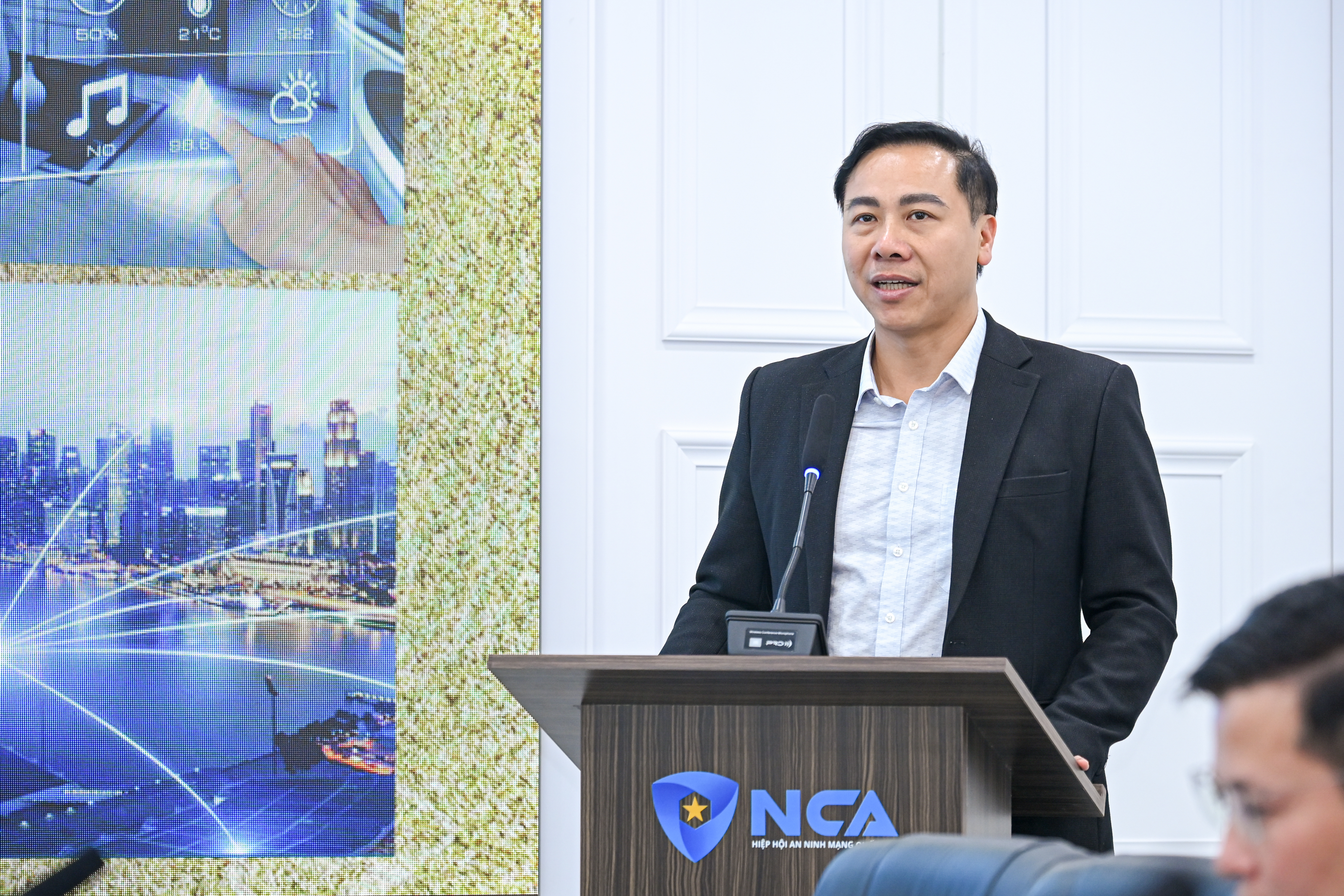 Thượng tá Nguyễn Đình Đỗ Thi, Phó Trưởng phòng An ninh thông tin mạng, Cục A05 (Bộ Công an).&nbsp;
