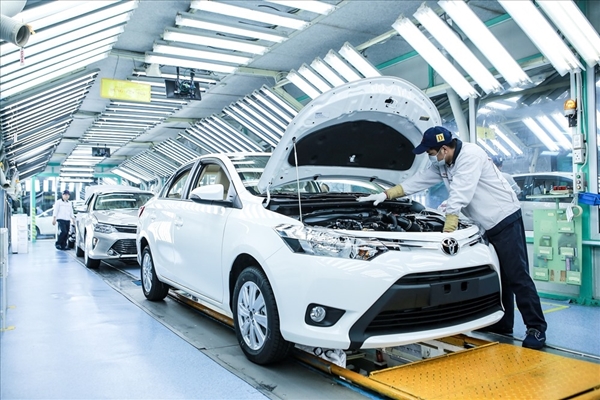 Ban hành bảng giá lệ phí trước bạ ô tô, xe máy mới từ 2026