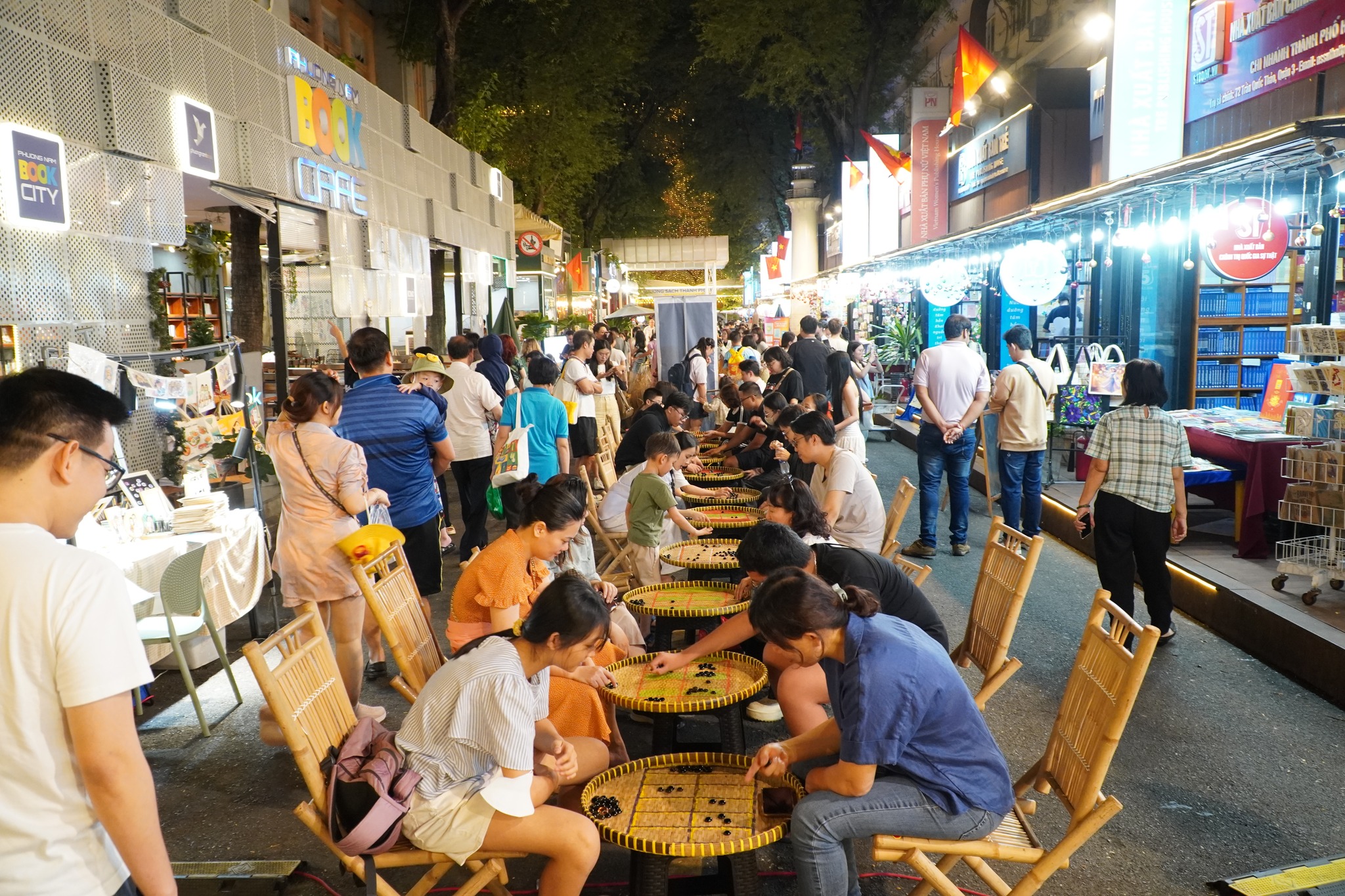 Công nghiệp văn hóa và du lịch phối hợp phát triển các tour đêm
