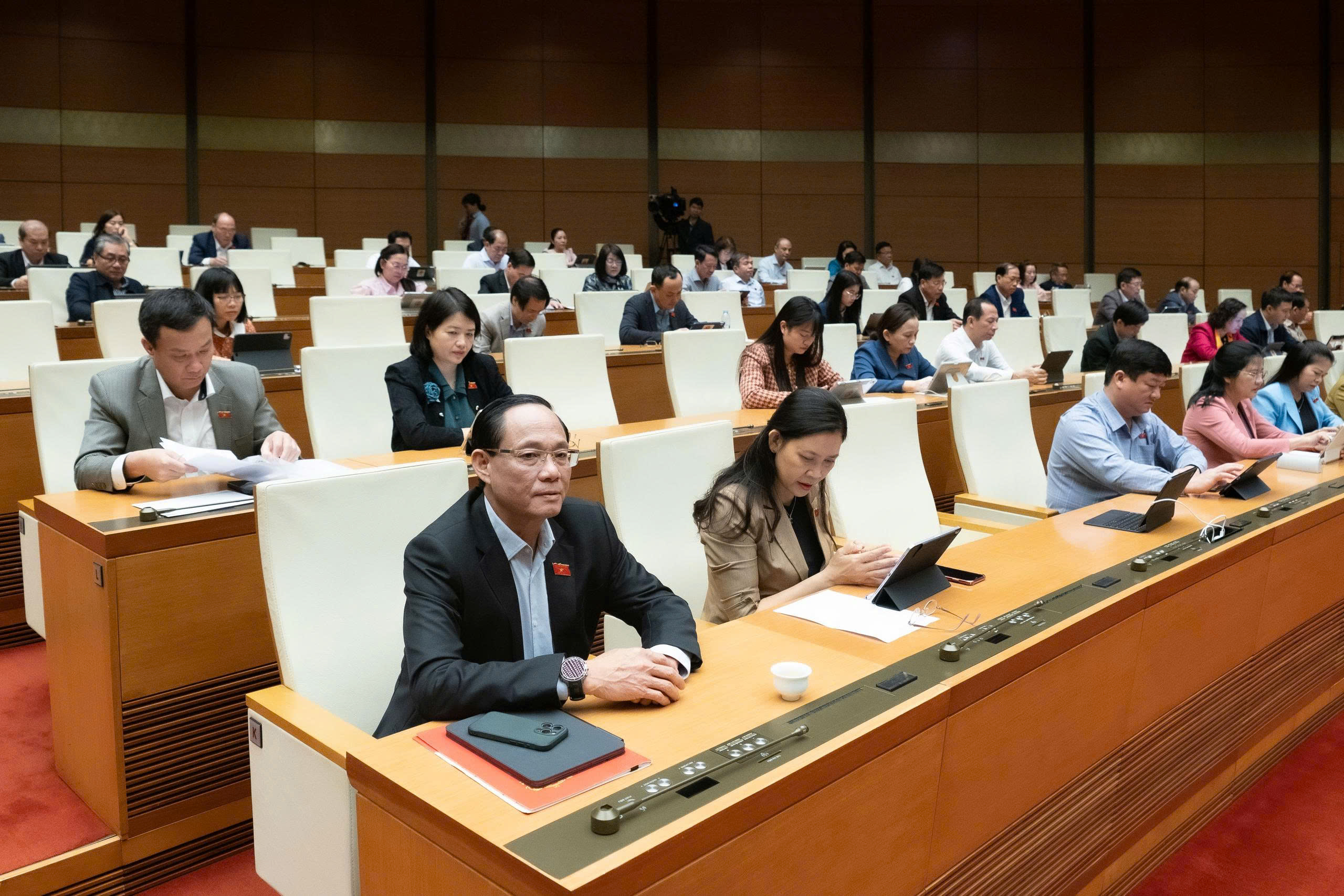 Link Trang Chủ PG88.Com Mới #2026 nghe&nbsp;nghe Tờ trình và Báo cáo thẩm tra Chủ trương Pg88vn Trang Chủ Chính Thức Chương trình mục tiêu quốc gia về chăm sóc sức khỏe, dân số và phát triển giai đoạn 2026 - 2035. Ảnh: Quochoi.vn.