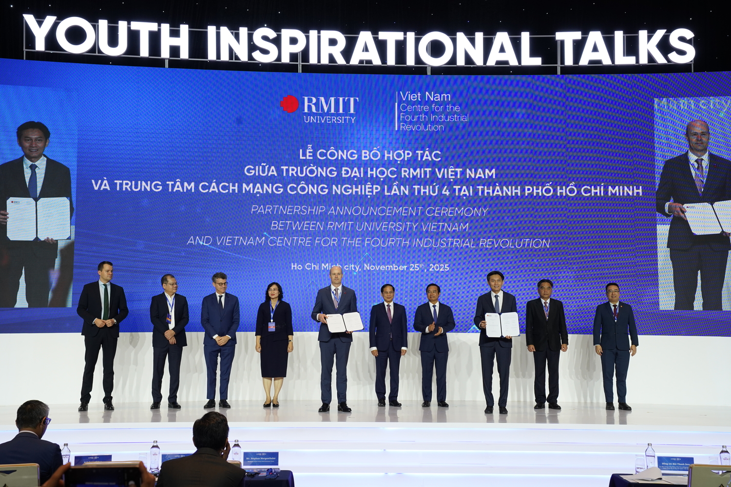 Quan hệ hợp tác chiến lược giữa RMIT Việt Nam và HCMC C4IR mở ra khuôn khổ phối hợp lâu dài nhằm thúc đẩy chuyển đổi đô thị thông minh. Ảnh: Nguồn BTC