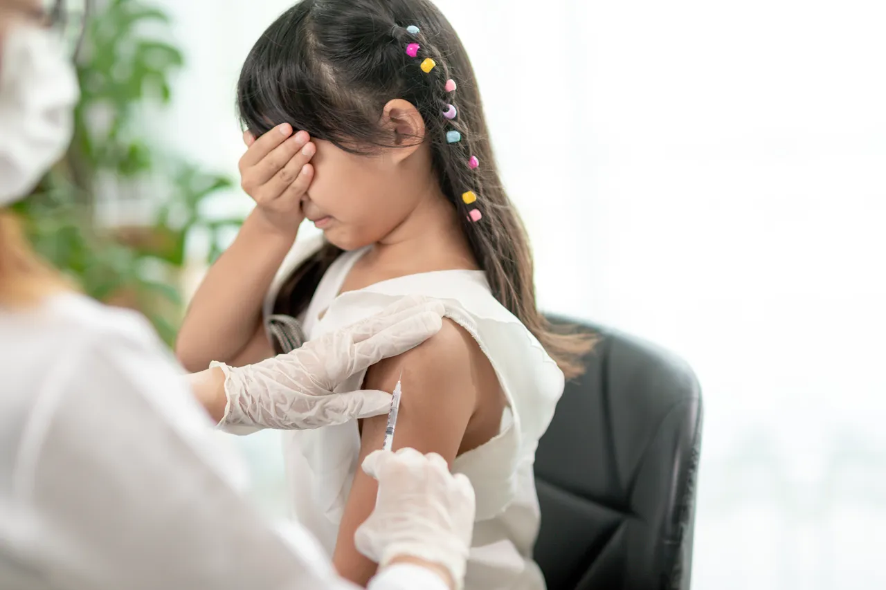 Để phòng dịch, Link Đăng Nhập PG88 Chính Thức 2026 cần được tiêm đủ các mũi vaccine phòng bệnh.