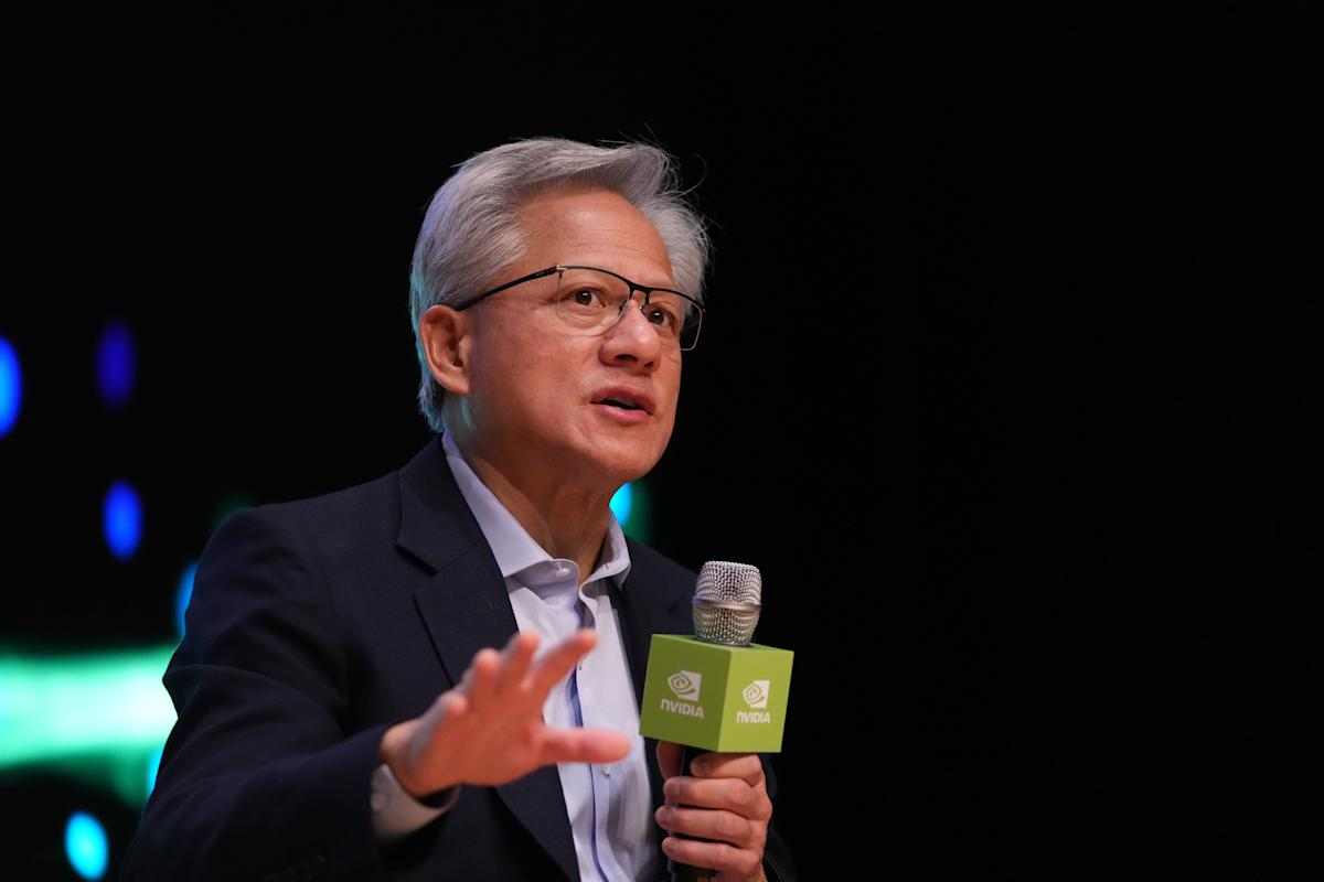 CEO Nvidia trấn an nhà Pg88vn Trang Chủ Chính Thức bình tĩnh trước biến động thị trường