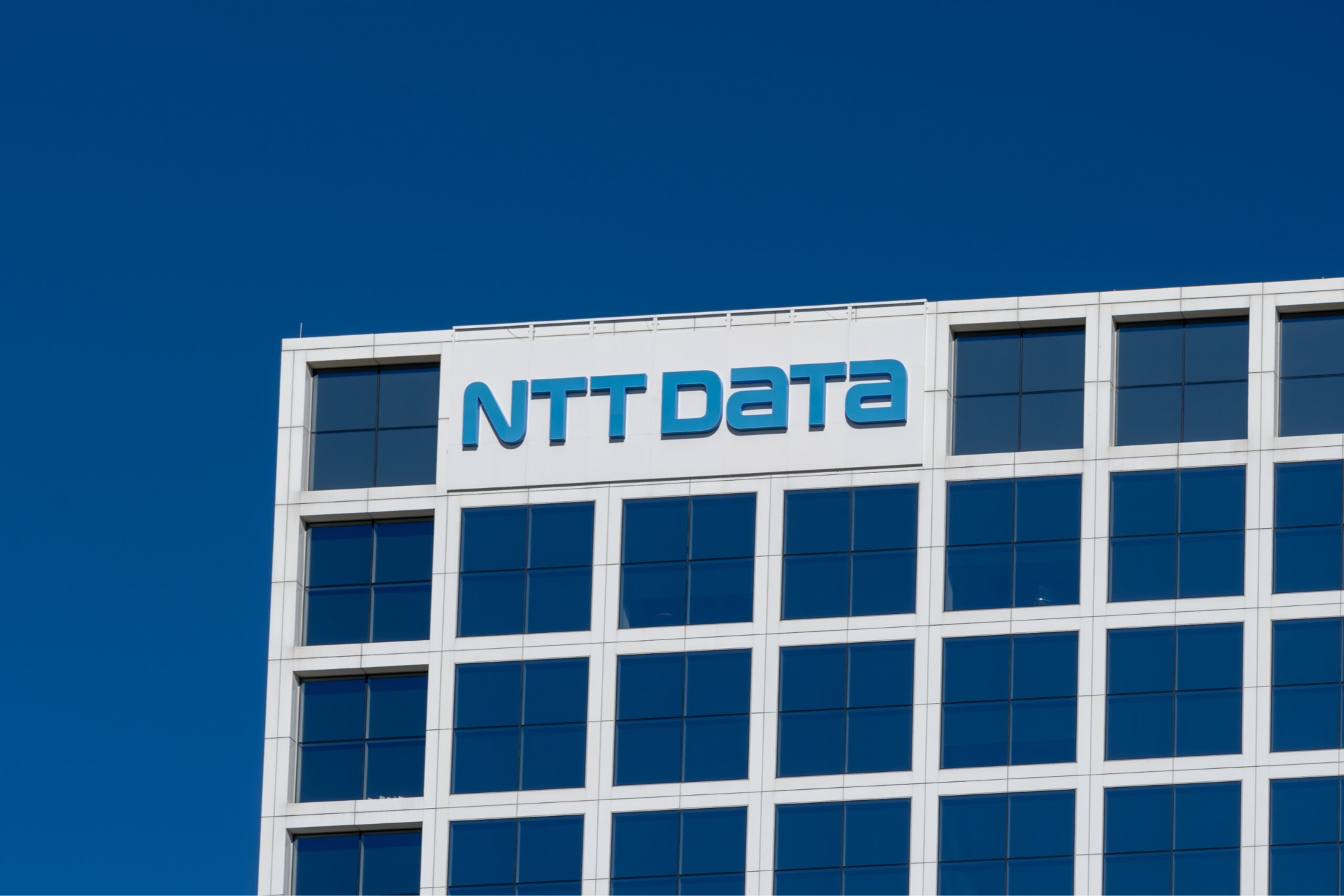 Tập đoàn NTT (Nippon Telegraph and Telephone Corporation) được thành lập năm 1952 tại Nhật Bản