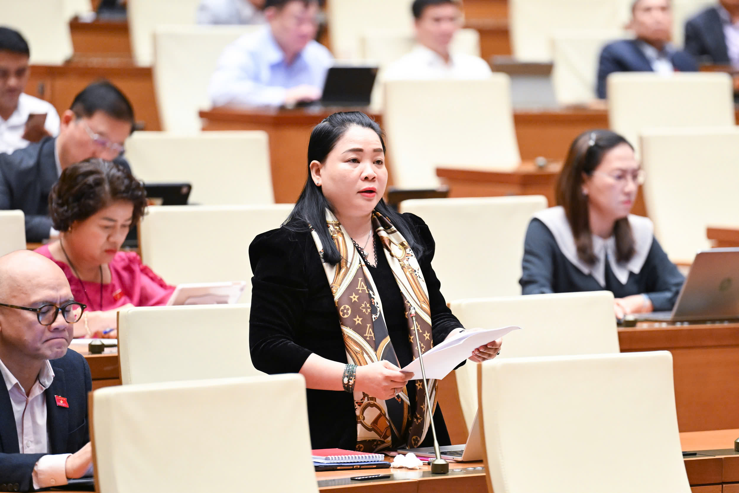 Đại biểu Huỳnh Thị Hằng Nga, Đoàn tỉnh Vĩnh Long.&nbsp;