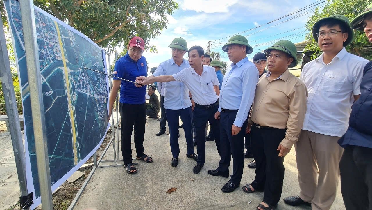 Lãnh đạo tỉnh Nghệ An kiểm tra tiến độ Link Trang Chủ PG88.Com Mới #2026 đầu tư công trên địa bàn. Ảnh: Nguyễn Toàn