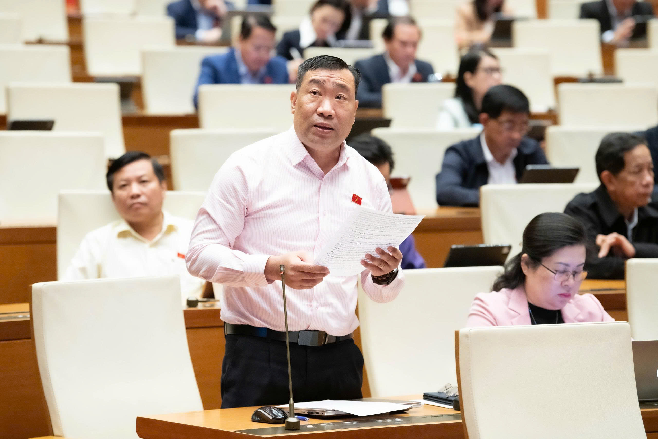 Đại biểu Thạch Phước Bình, đoàn ĐBQH tỉnh Vĩnh Long. Ảnh: Quochoi.vn.