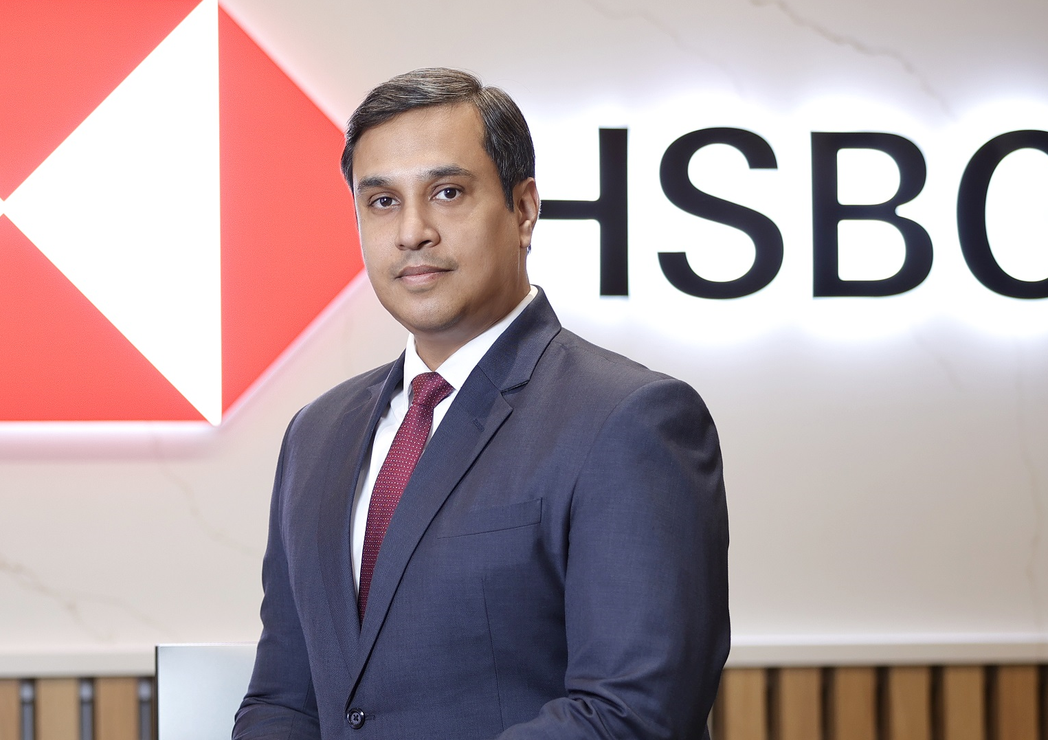 Ông Surajit Rakshit, Giám đốc toàn quốc Khối Giải pháp Pg88ok ưu đãi hấp dẫn Toàn cầu, HSBC Việt Nam.