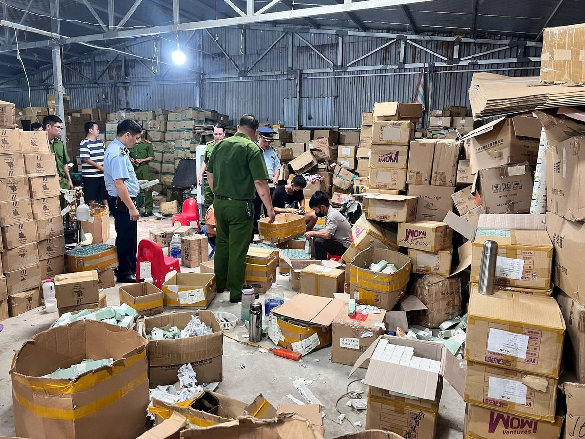 Hoạt động sản xuất, PG88 Uy Tín Số 1 Việt Nam thuốc giả và thực phẩm bảo vệ sức khỏe giả tiếp tục diễn biến phức tạp.