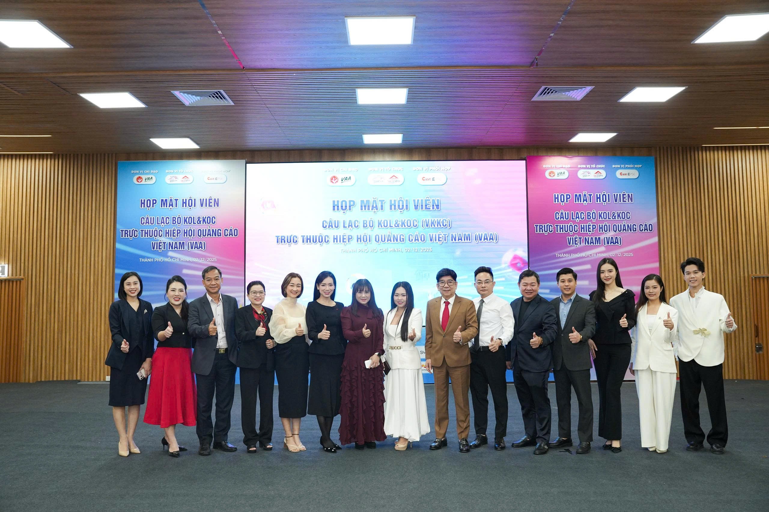 Việc thành lập các câu lạc bộ về KOL & KOC sẽ hỗ trợ người có tầm ảnh hưởng tiếp cận quy định pháp luật, tránh các vi phạm do thiếu hiểu biết xảy ra trong thời gian qua. Ảnh: BTC