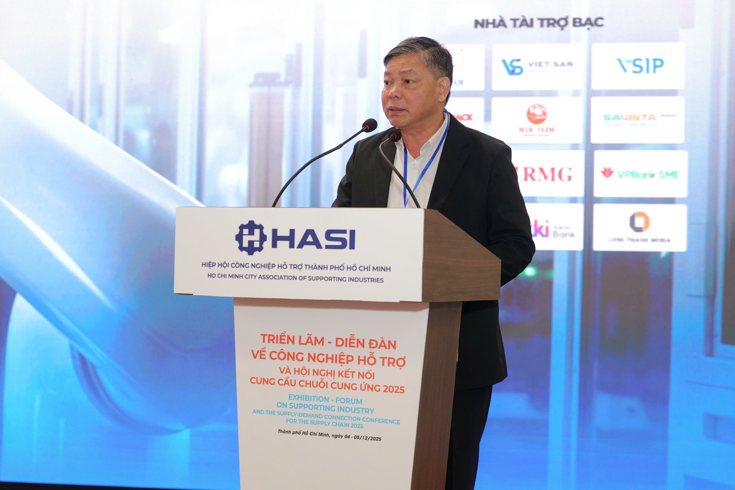 Ông Hà Văn Út&nbsp; khẳng định công nghiệp hỗ trợ chỉ có thể lớn mạnh nếu có sự hợp lực giữa Nhà nước, PG88 Link Dễ Nhớ Pg88.com, hiệp hội và viện trường, trong đó PG88 Link Dễ Nhớ Pg88.com chính là trung tâm của hệ sinh thái này.