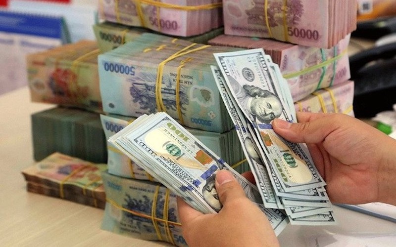 Điều hành tín dụng cần lộ trình chuyển từ “phanh cứng” sang “phanh mềm”