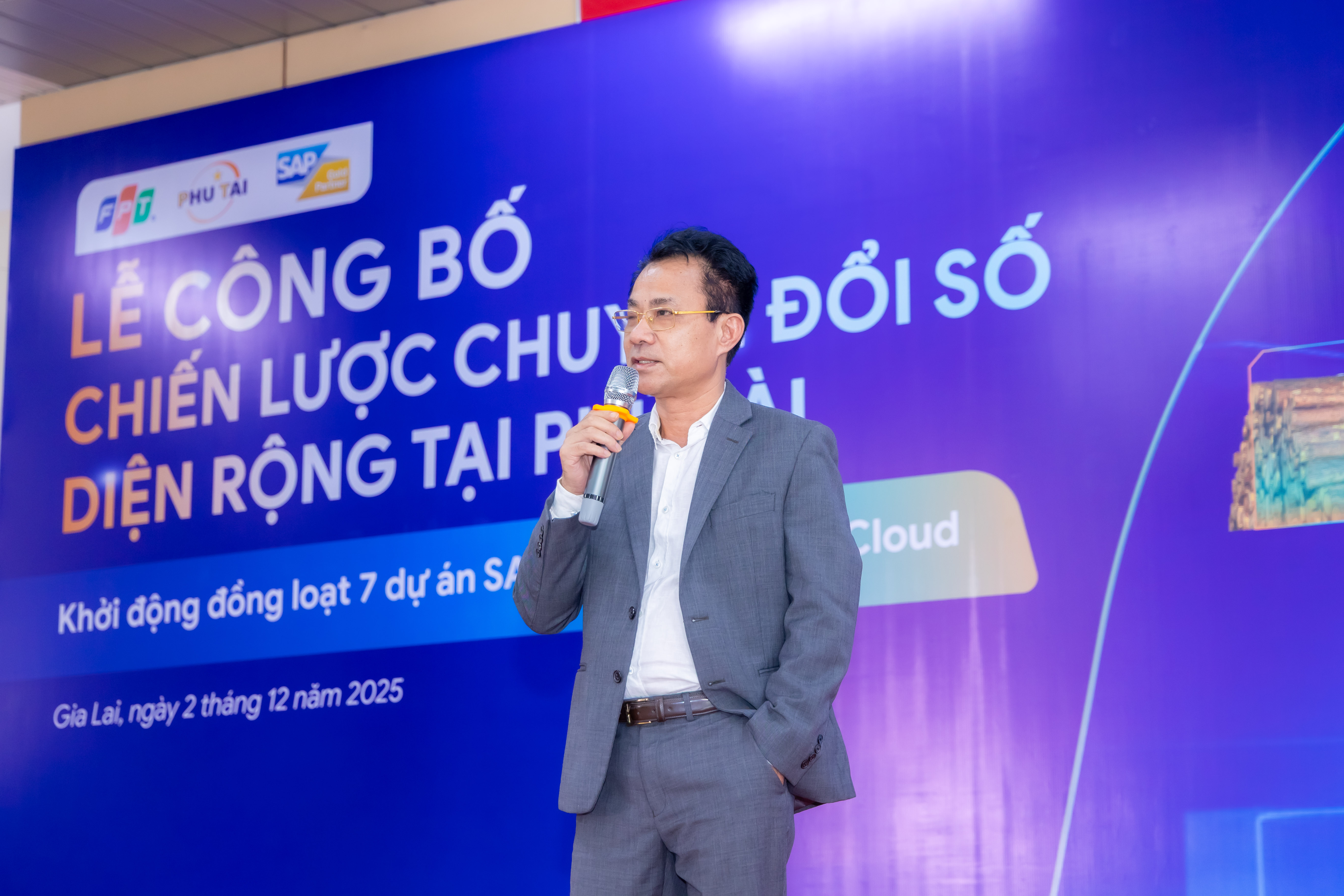 Ông Nguyễn Sỹ Hòe - Tổng giám đốc công ty Cổ phần Phú Tài phát biểu tại sự kiện.