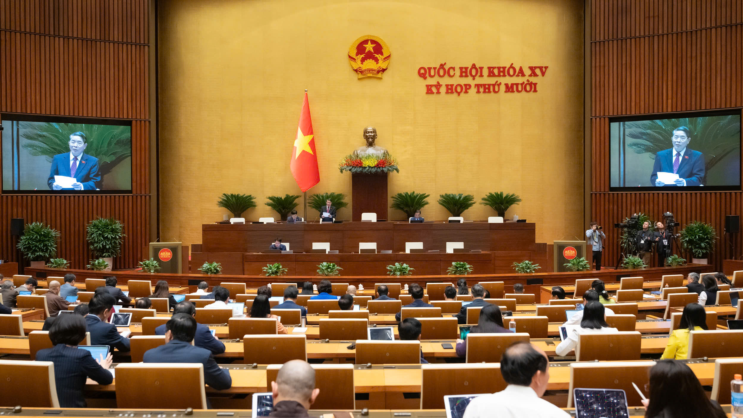 Quang cảnh Phiên thảo luận ở Hội trường. Ảnh: Media PG88 ⭐ Link trang chủ số 1 nhà cái PG88 com casino slot.