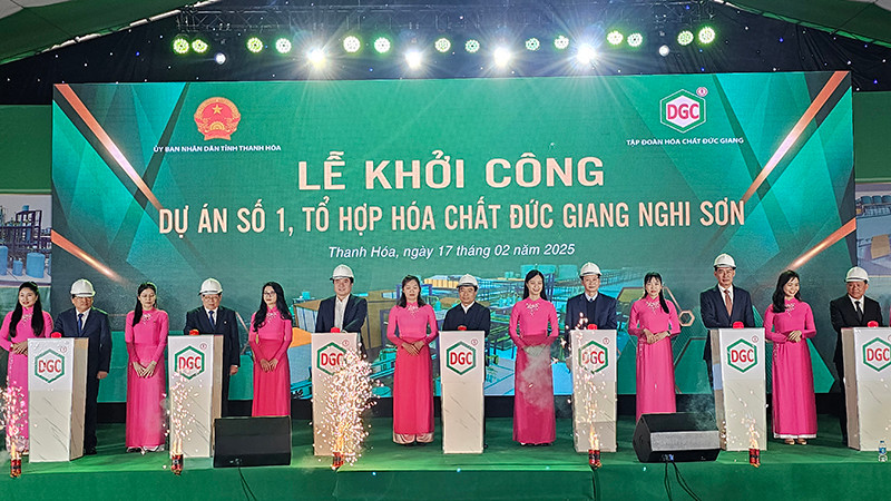 Lễ khởi công Pg88vn.top độc quyền mỗi ngày số 1 - Tổ hợp hóa chất Đức Giang.